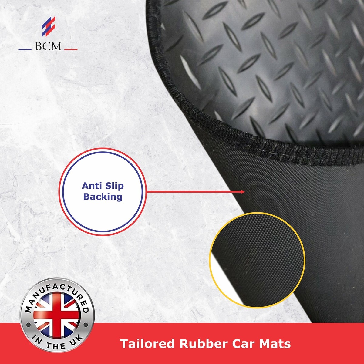Czarny gumowy dywanik samochodowy z wysokimi rantami i wypustkami antypoślizgowymi