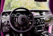 Dlaczego limuzyny premium proponują ciszę jak w salonie koncertowym – różnice w tłumieniu drgań i izolacji akustycznej względem zwykłych sedanów skorzane fotele z wentylacja limo 1770408030